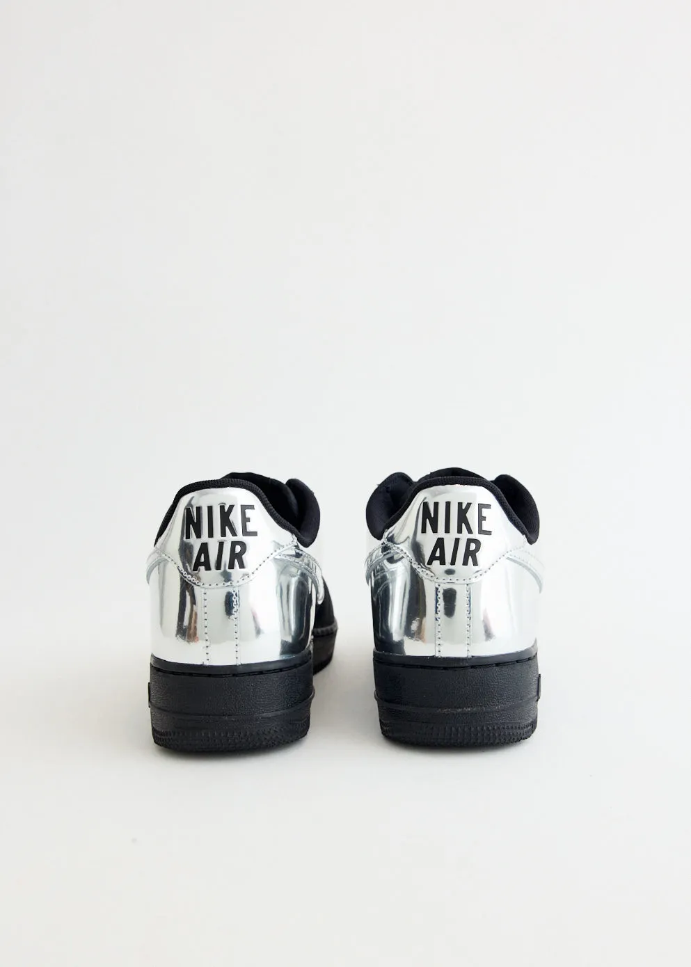 Air Force 1 Low Retro 'Black Chrome' Sneakers