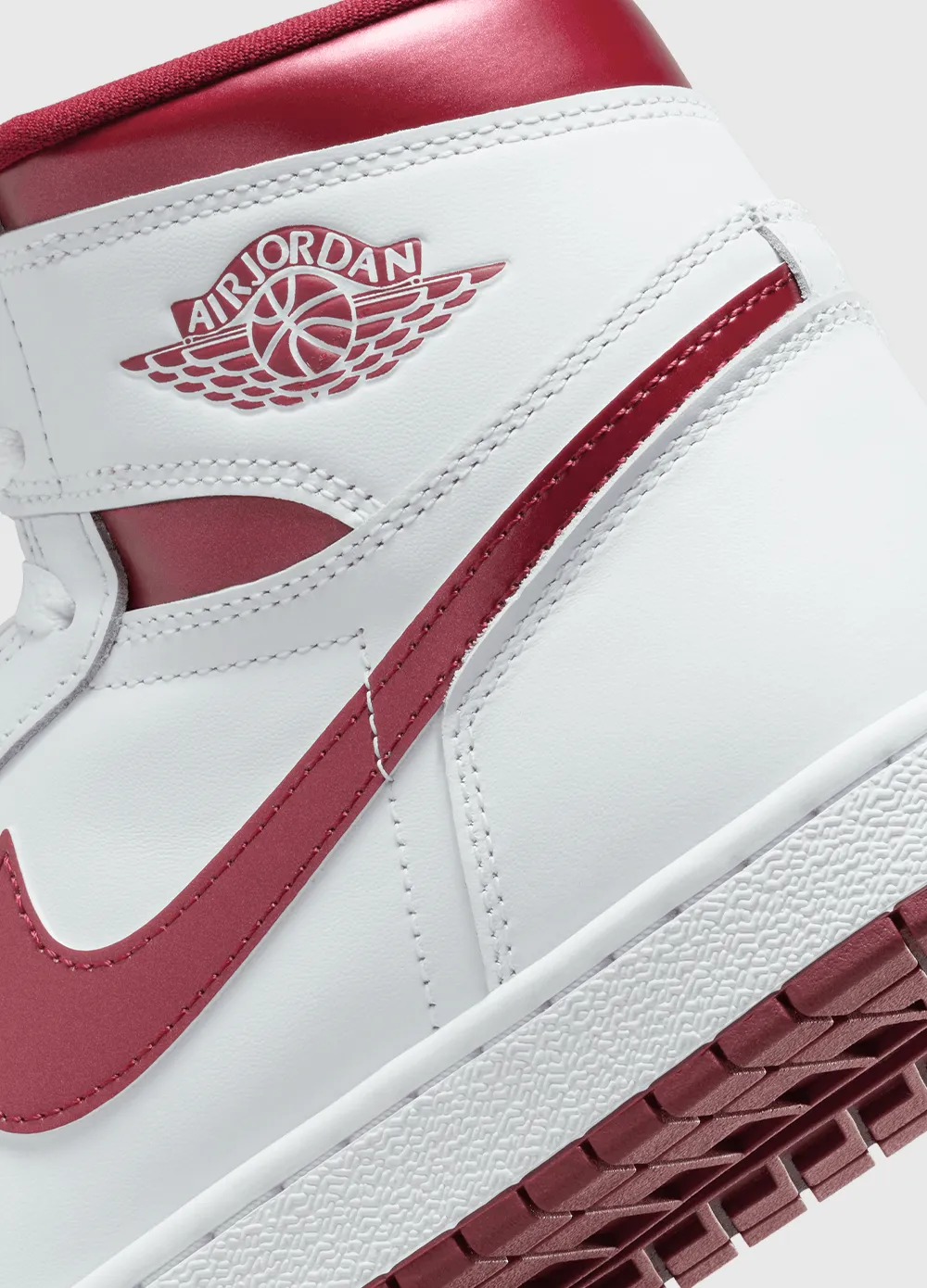Air Jordan 1 Retro High '85 OG 'Metallic Burgundy' Sneakers