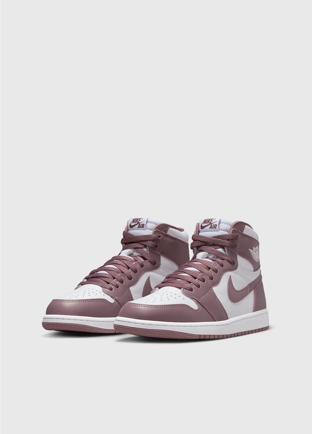 Air Jordan 1 Retro High OG 'Mauve' Sneakers