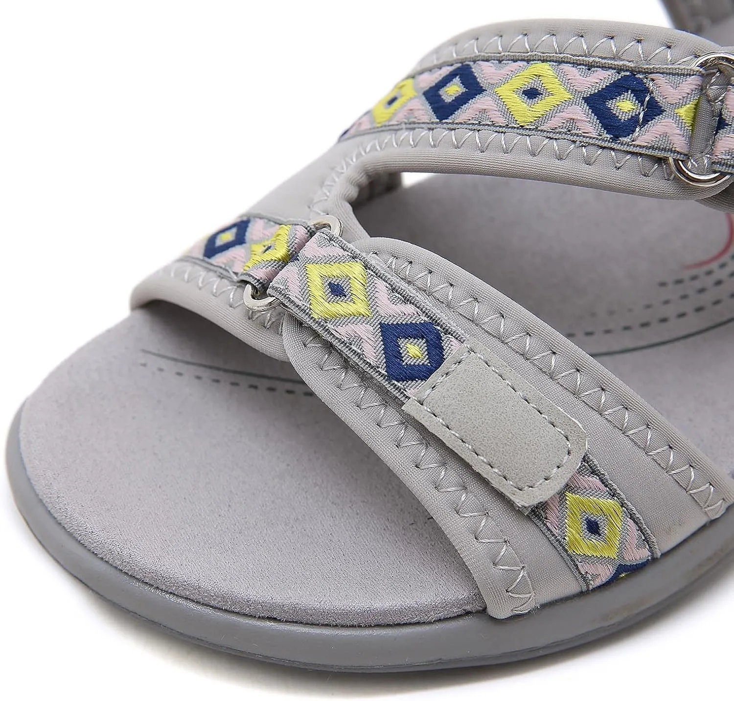 Hiking Sandals Women Waterproof Sport Orthopedic Walking Adjustable Hook Straps Outdoor Beach Athletic Shoes