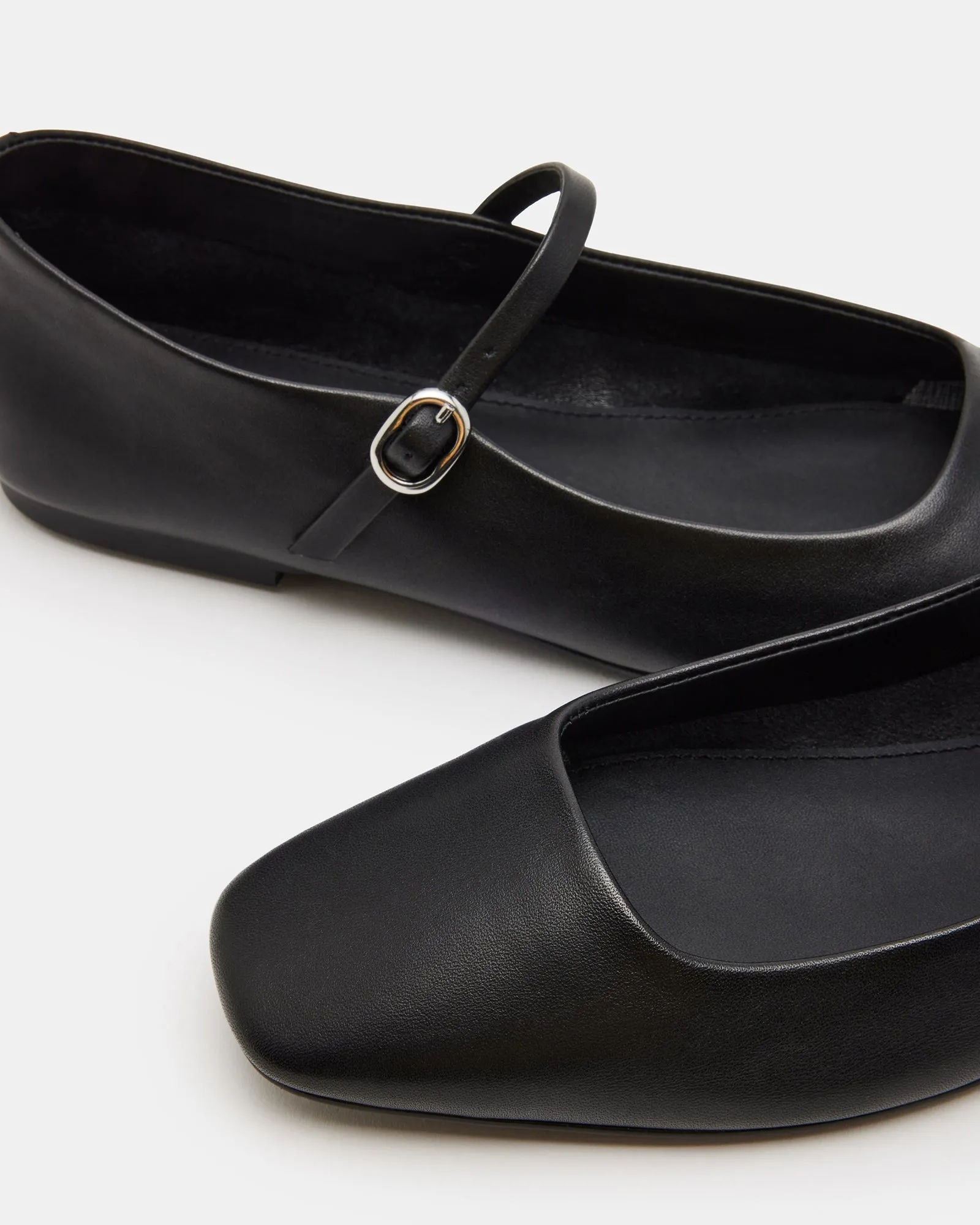 Mapple Ballet Flat