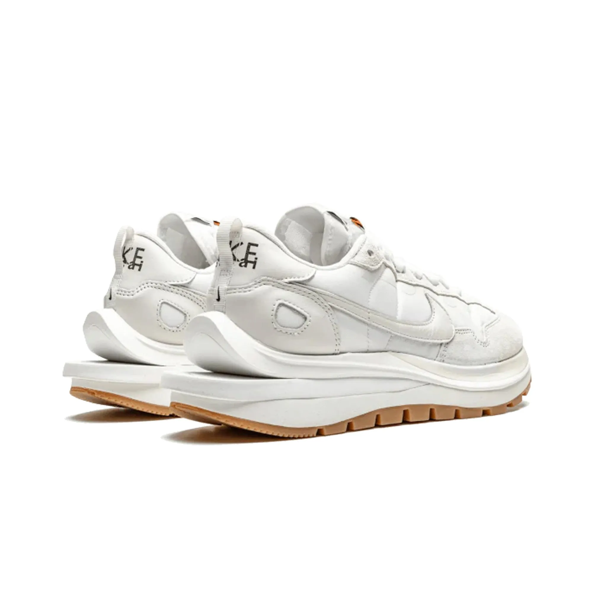 Nike Vaporwaffle sacai Sail Gum