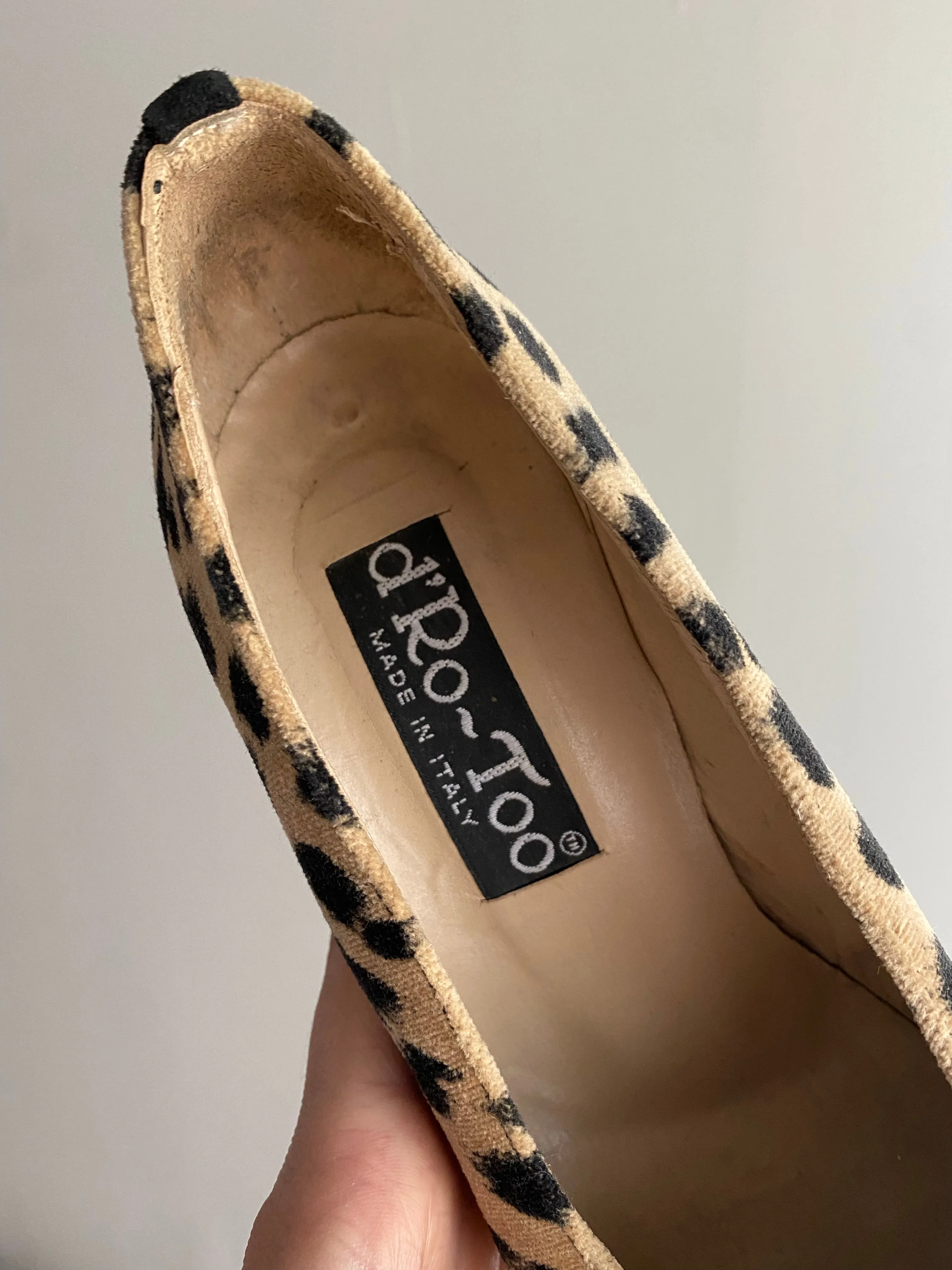 Sassy 90's Designer D'Ro~Too Made in Italy Leopard Print Heels // Size 6.5 B