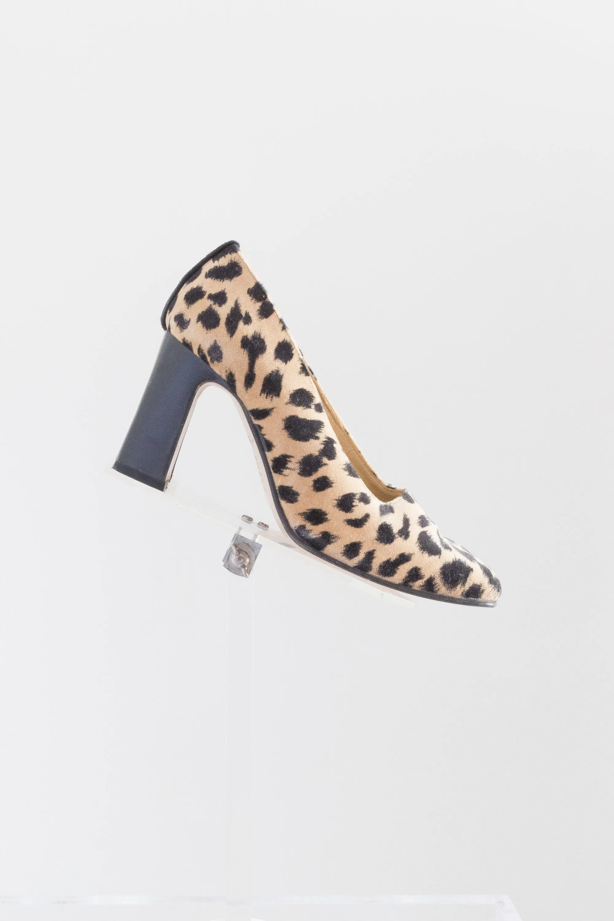 Sassy 90's Designer D'Ro~Too Made in Italy Leopard Print Heels // Size 6.5 B