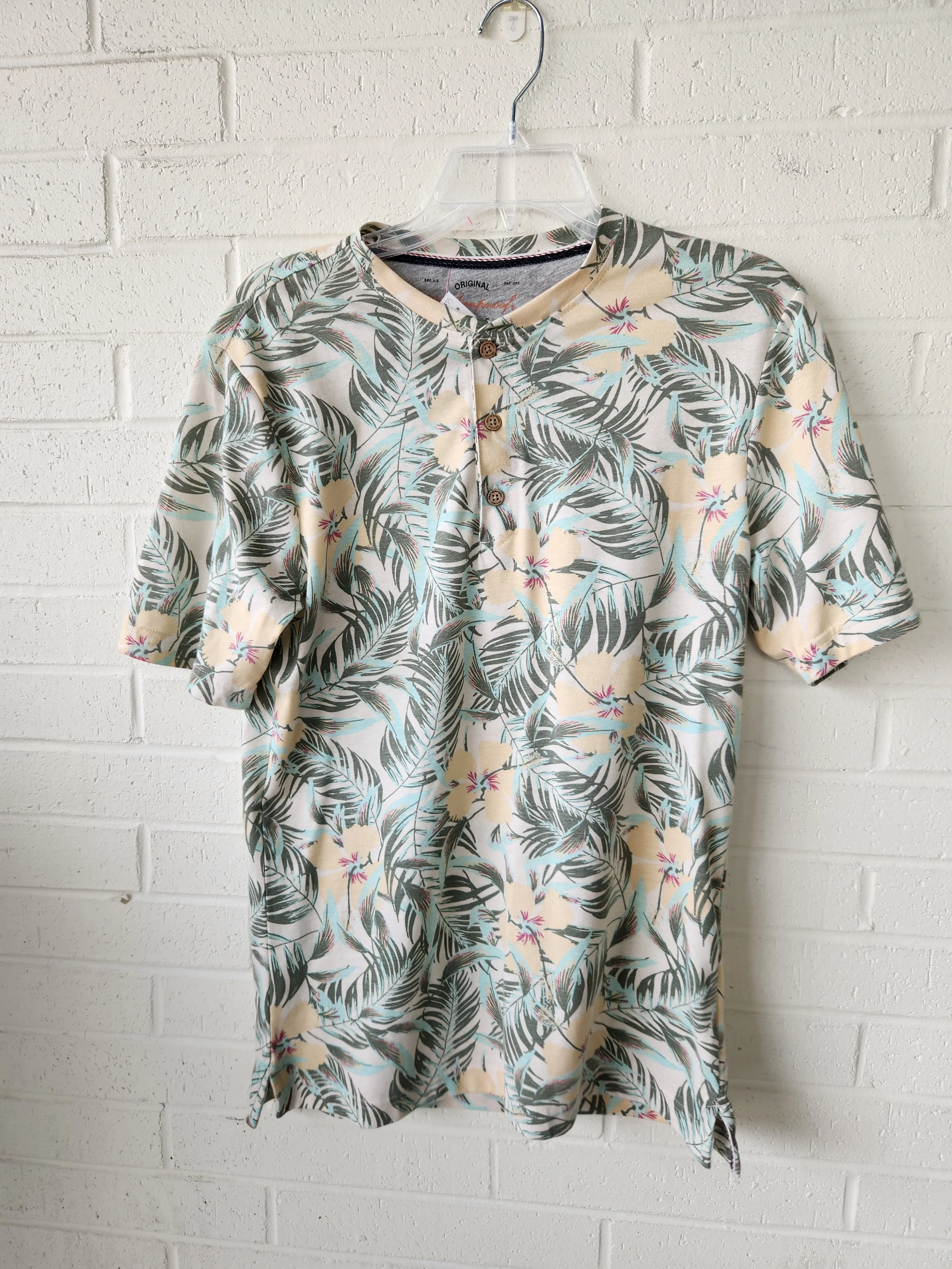 Weatherproof Short Sleeve Top Size Small